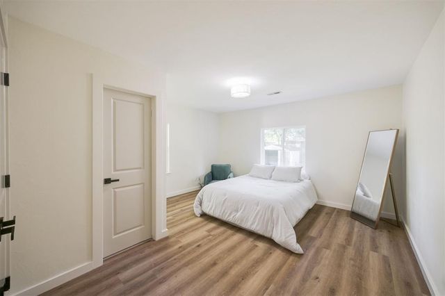 2020 Hasley Drive, The Village, OK 73120