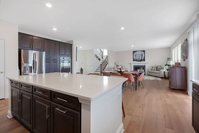 3579 Emerald Road, Elgin, IL 60124