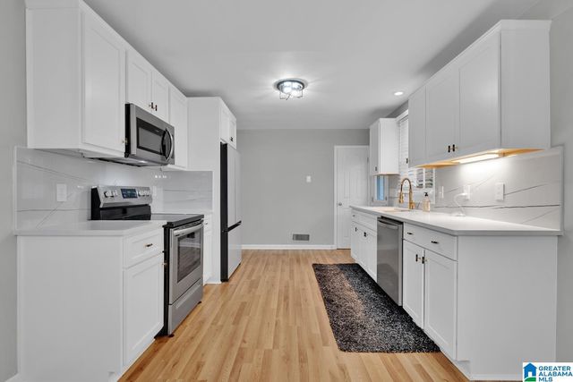 301 MOZELLE CIRCLE, Gardendale, AL 35071