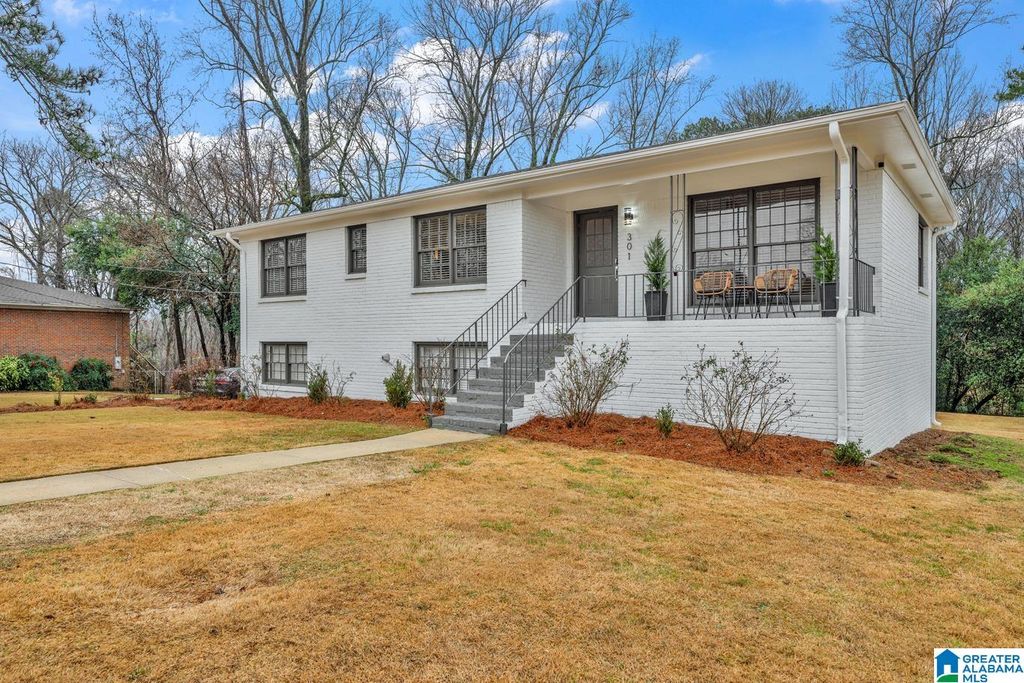 301 MOZELLE CIRCLE, Gardendale, AL 35071