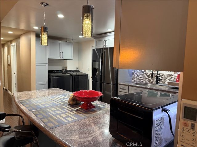 435 E Gardena Boulevard 10, Gardena, CA 90248