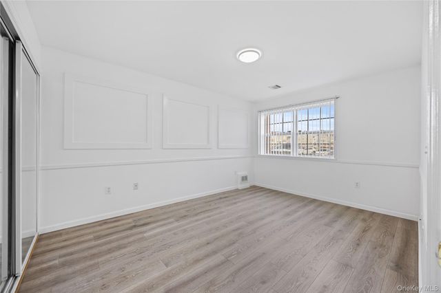 169 Surf Drive 109, Bronx, NY 10473