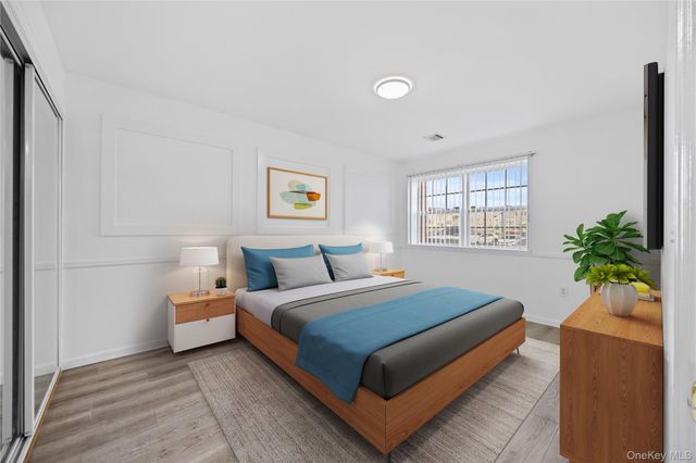 169 Surf Drive 109, Bronx, NY 10473