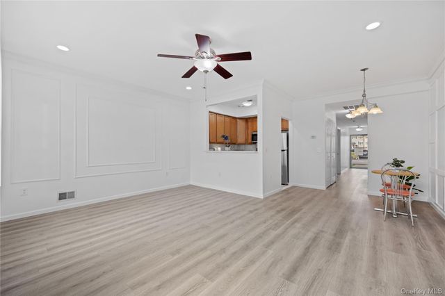 169 Surf Drive 109, Bronx, NY 10473