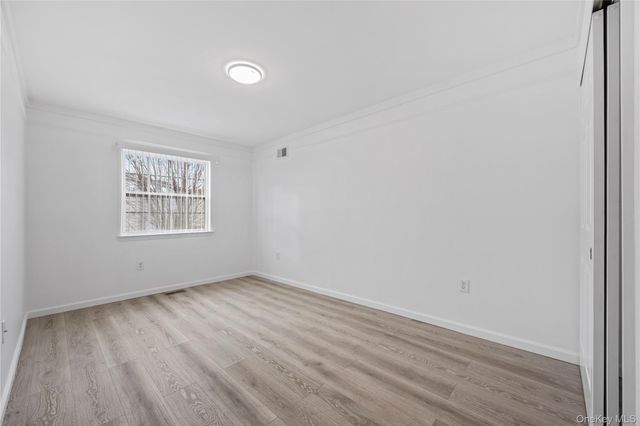 169 Surf Drive 109, Bronx, NY 10473