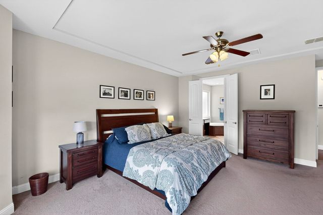 400 Clear Creek Drive, Mansfield, TX 76063
