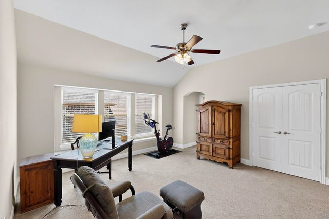 400 Clear Creek Drive, Mansfield, TX 76063