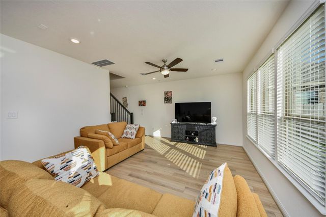 4852 Sun Falls Drive, Katy, TX 77493