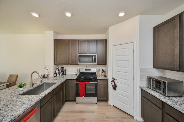 4852 Sun Falls Drive, Katy, TX 77493