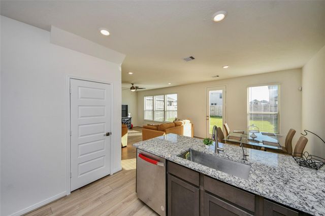 4852 Sun Falls Drive, Katy, TX 77493