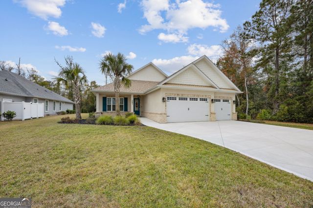 241 Fiddlers Cove Drive, Kingsland, GA 31548
