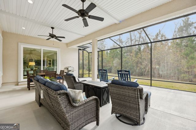 241 Fiddlers Cove Drive, Kingsland, GA 31548