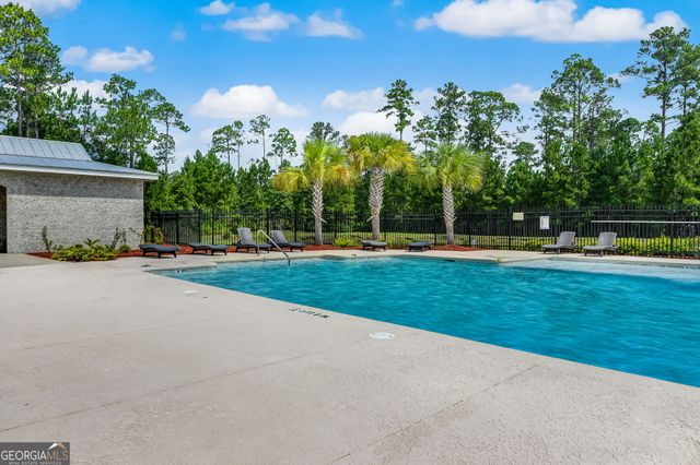 241 Fiddlers Cove Drive, Kingsland, GA 31548