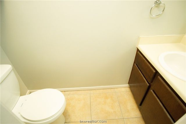 1801 Woodsman Drive D, College Station, TX 77840