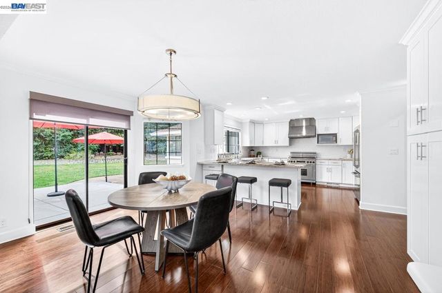 2737 2737 Harland Ct, Walnut Creek, CA 94598