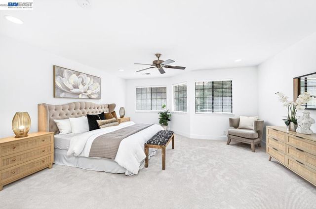 2737 2737 Harland Ct, Walnut Creek, CA 94598