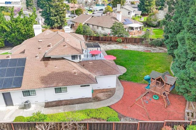 2737 2737 Harland Ct, Walnut Creek, CA 94598