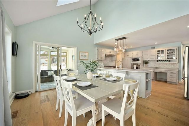 4440 W 130TH Terrace, Leawood, KS 66209