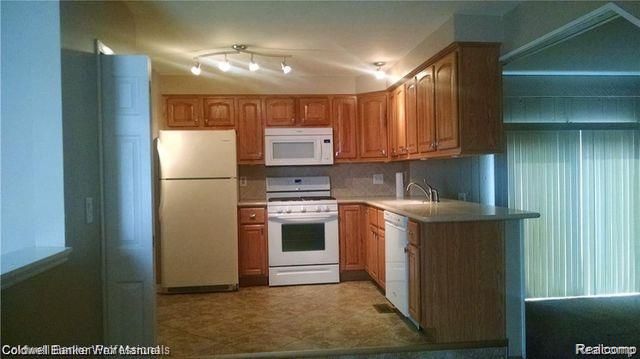 39872 Lynn Street, Canton, MI 48187