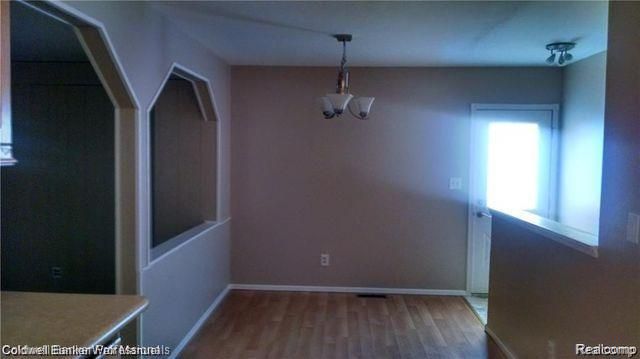 39872 Lynn Street, Canton, MI 48187
