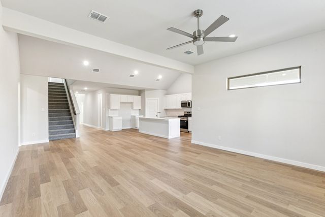 1098 Dewy Lake Place, Lavon, TX 75166