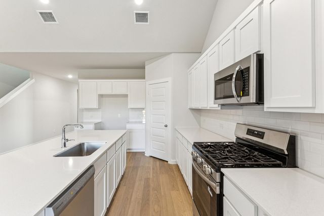 1098 Dewy Lake Place, Lavon, TX 75166