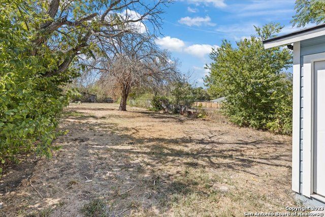 313 NAGEL ST, Seguin, TX 78155