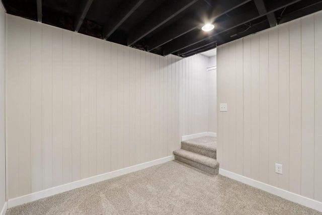 9936 N Concord DRIVE, Mequon, WI 53097