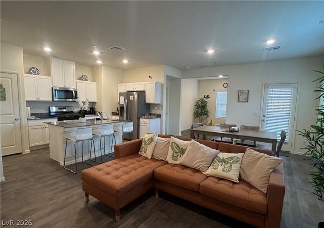 1170 King Lark Street, Henderson, NV 89011