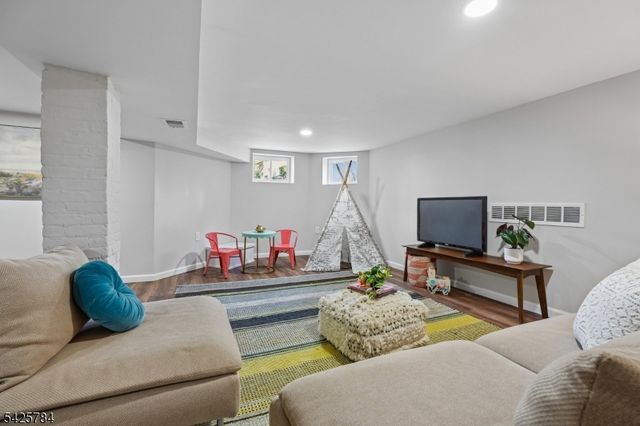 101 Ward Pl, South Orange Village Twp., NJ 07079