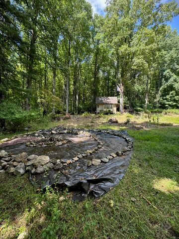 9737 Pine Forest RD, Floyd, VA 24091