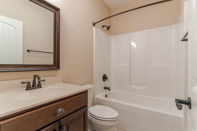 177 Morning Dove Lane, Boonville, IN 47601