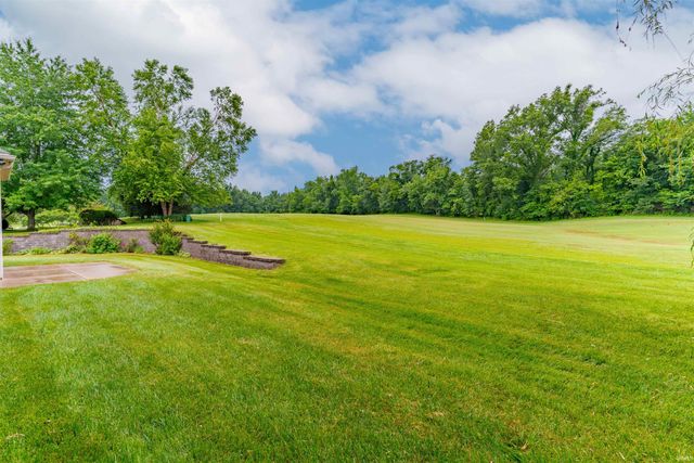 177 Morning Dove Lane, Boonville, IN 47601