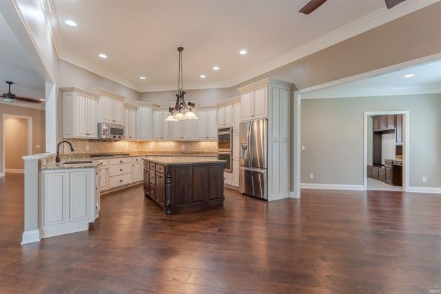 177 Morning Dove Lane, Boonville, IN 47601