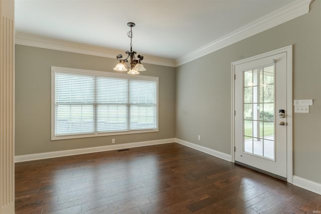 177 Morning Dove Lane, Boonville, IN 47601
