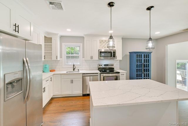 2 Fairview Road, Hampton Bays, NY 11946