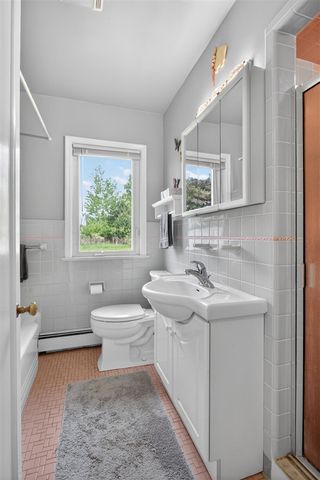 10260 Mack Island Road, Grass Lake, MI 49240