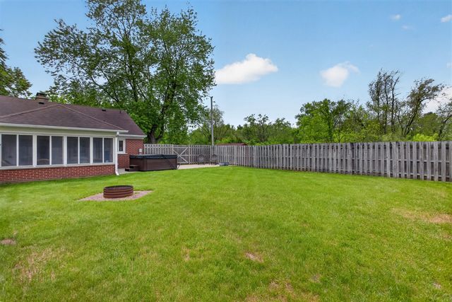 10260 Mack Island Road, Grass Lake, MI 49240
