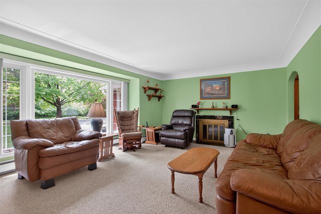 10260 Mack Island Road, Grass Lake, MI 49240