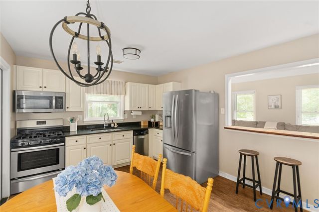 13325 Master Stag Dr, Chesterfield, VA 23112