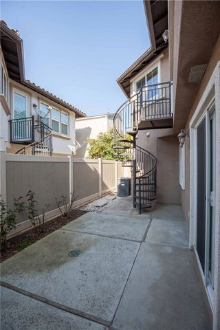 2889 Plaza Del Amo 108, Torrance, CA 90503