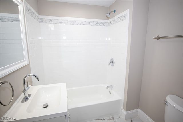 11906 Hamlen Avenue, Cleveland, OH 44120