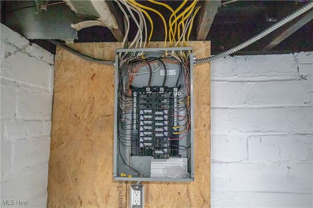 11906 Hamlen Avenue, Cleveland, OH 44120