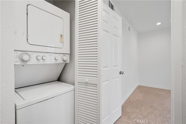 5525 Canoga Avenue 218, Woodland Hills, CA 91367
