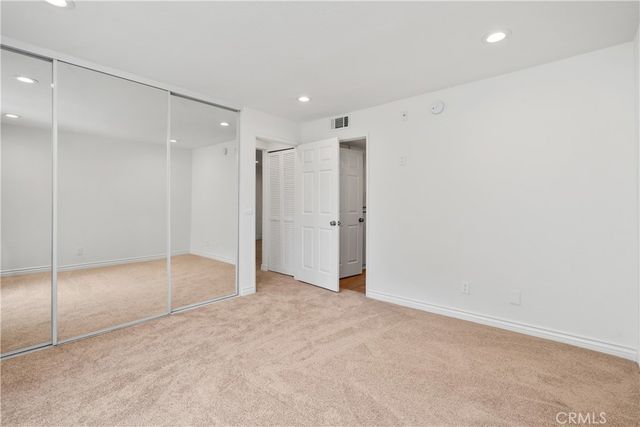 5525 Canoga Avenue 218, Woodland Hills, CA 91367
