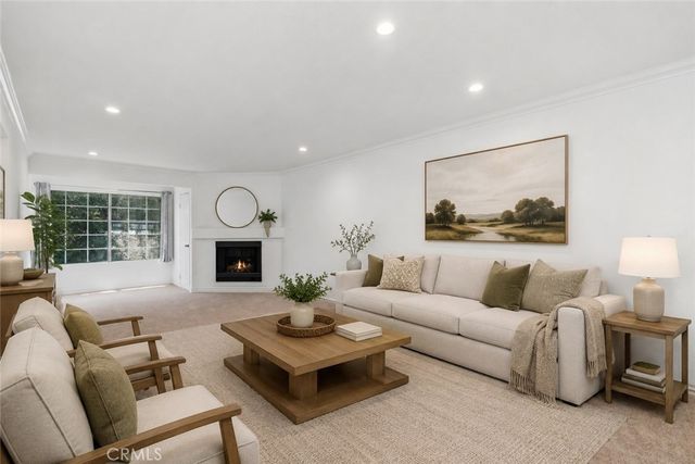 5525 Canoga Avenue 218, Woodland Hills, CA 91367