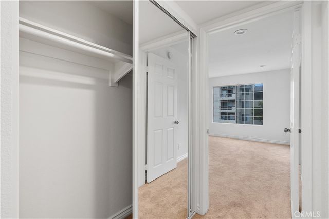 5525 Canoga Avenue 218, Woodland Hills, CA 91367