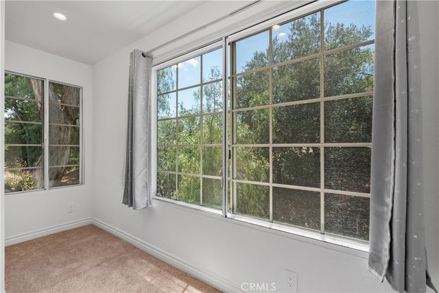 5525 Canoga Avenue 218, Woodland Hills, CA 91367
