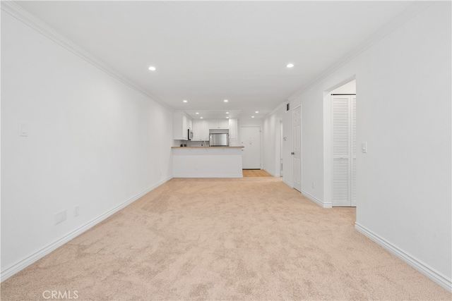 5525 Canoga Avenue 218, Woodland Hills, CA 91367