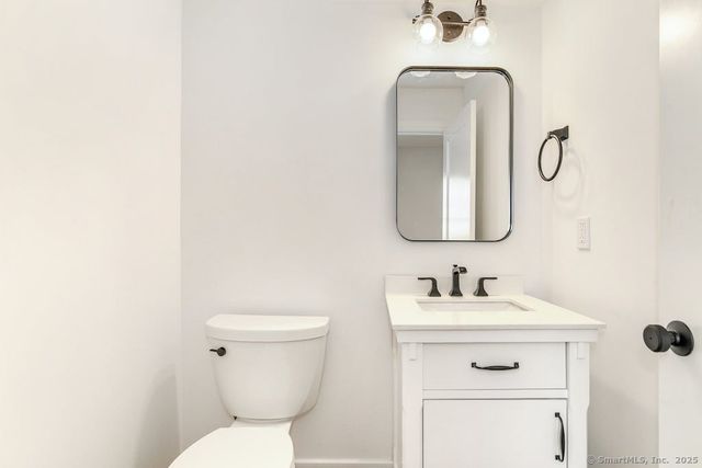 54 Main Street, New Canaan, CT 06840